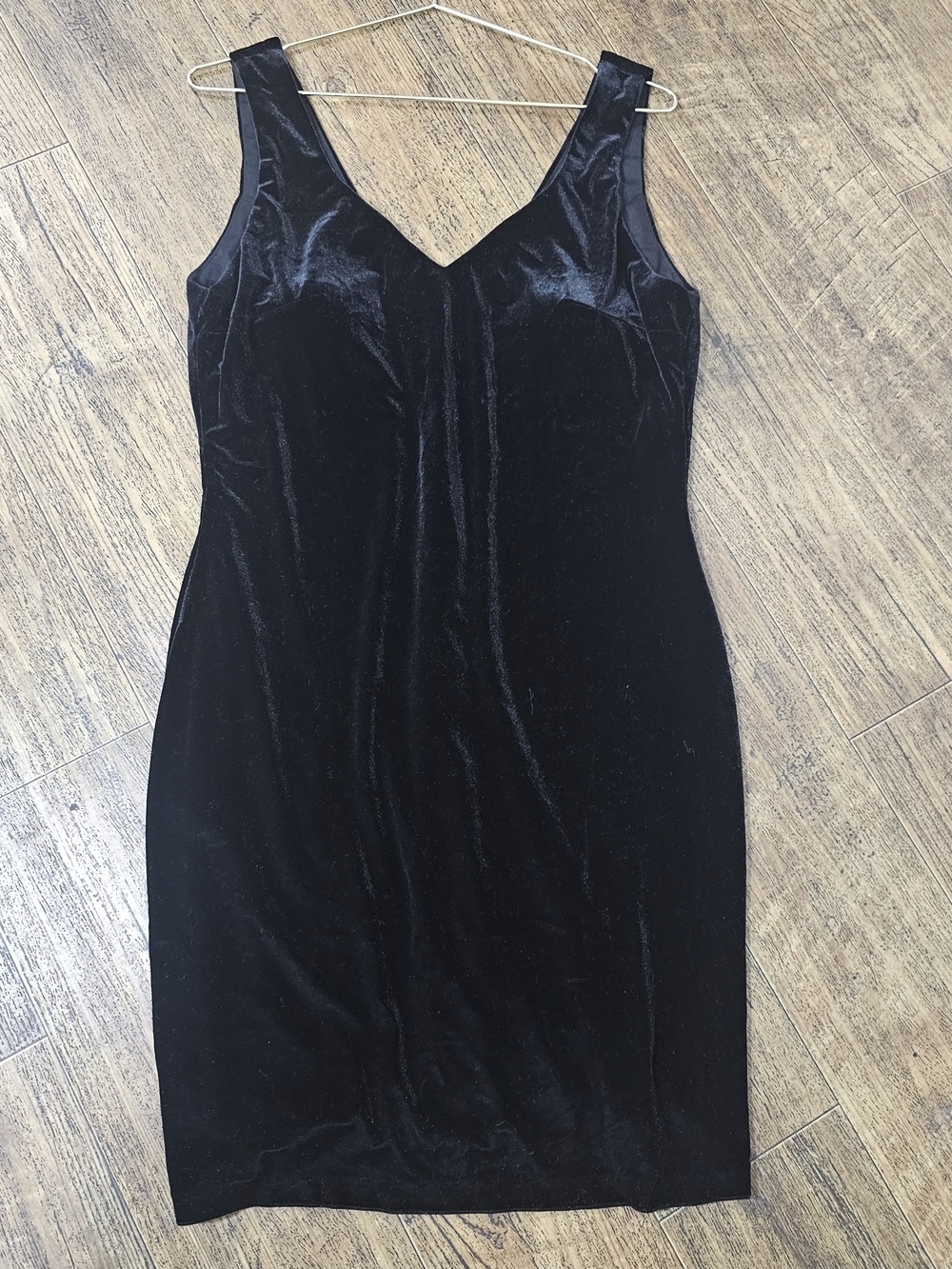 Fiesta Fashion Black Velvet V-Neck Cocktail Dress Plus Sz 2XL Made in USA Velour